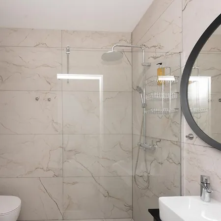 Rentplanet - Wislane Tarasy * Krakkó